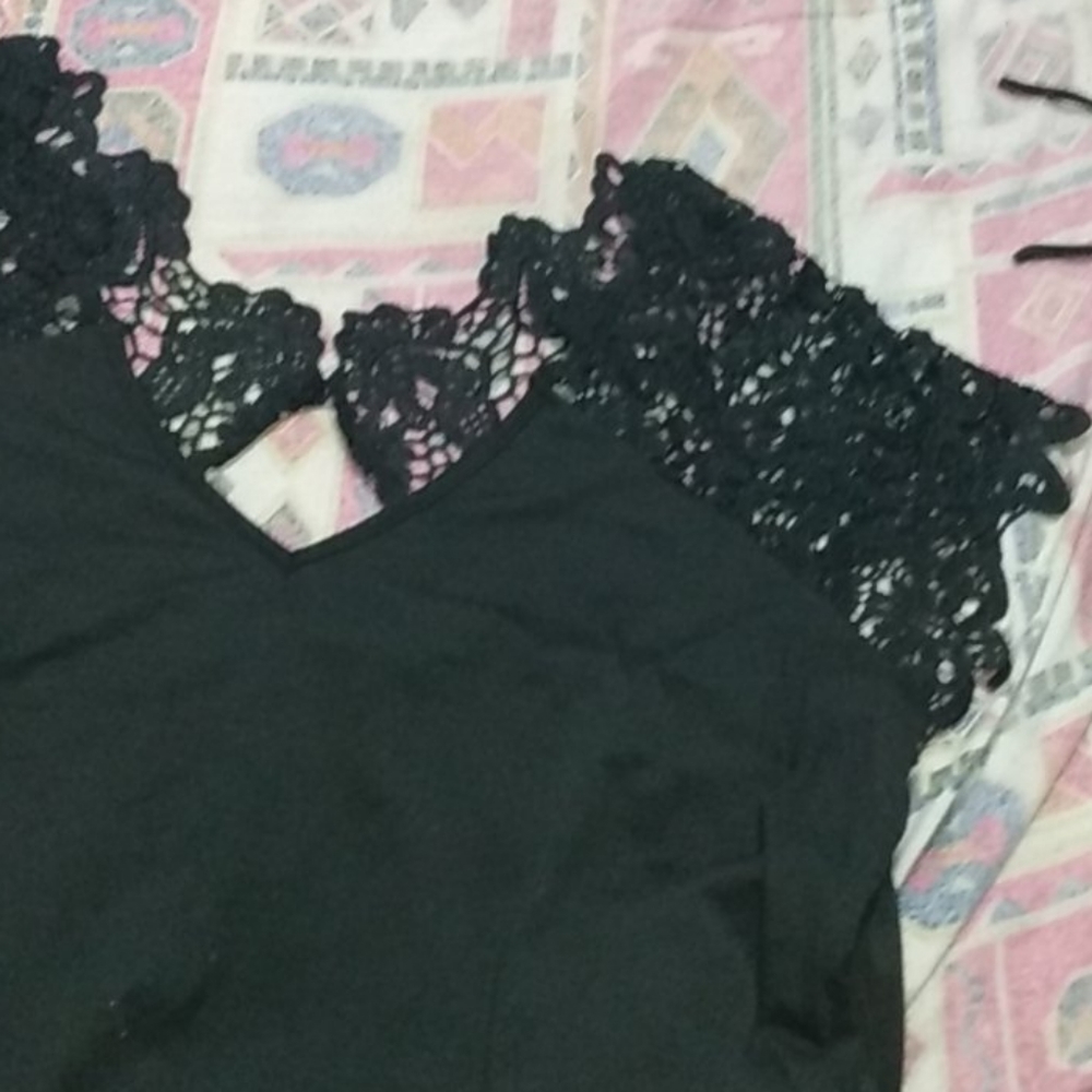 Lace Sleeve Black Shirt Size 1XL